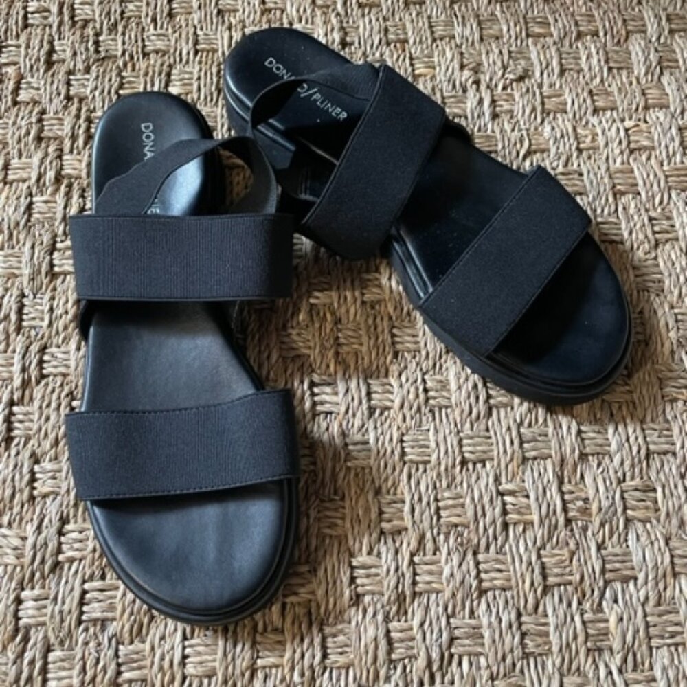 Donald Pliner black Lue elastic strappy sandal